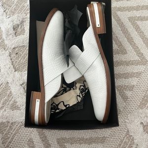 Freda Salvador Keen Mules